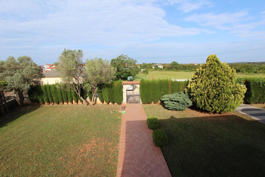 Apartma Nera